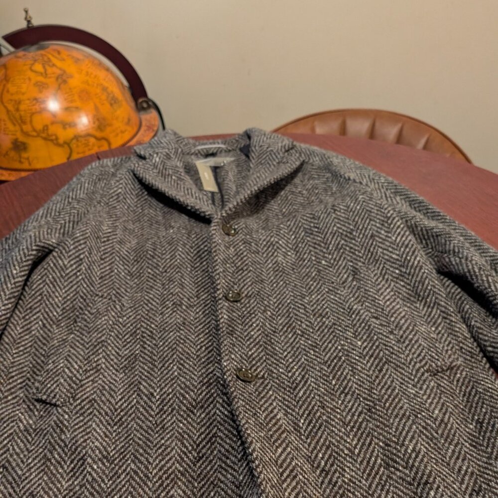 Elegant J Crew Herringbone Magee Ludlow Overcoat – Size 40 Short– Wool